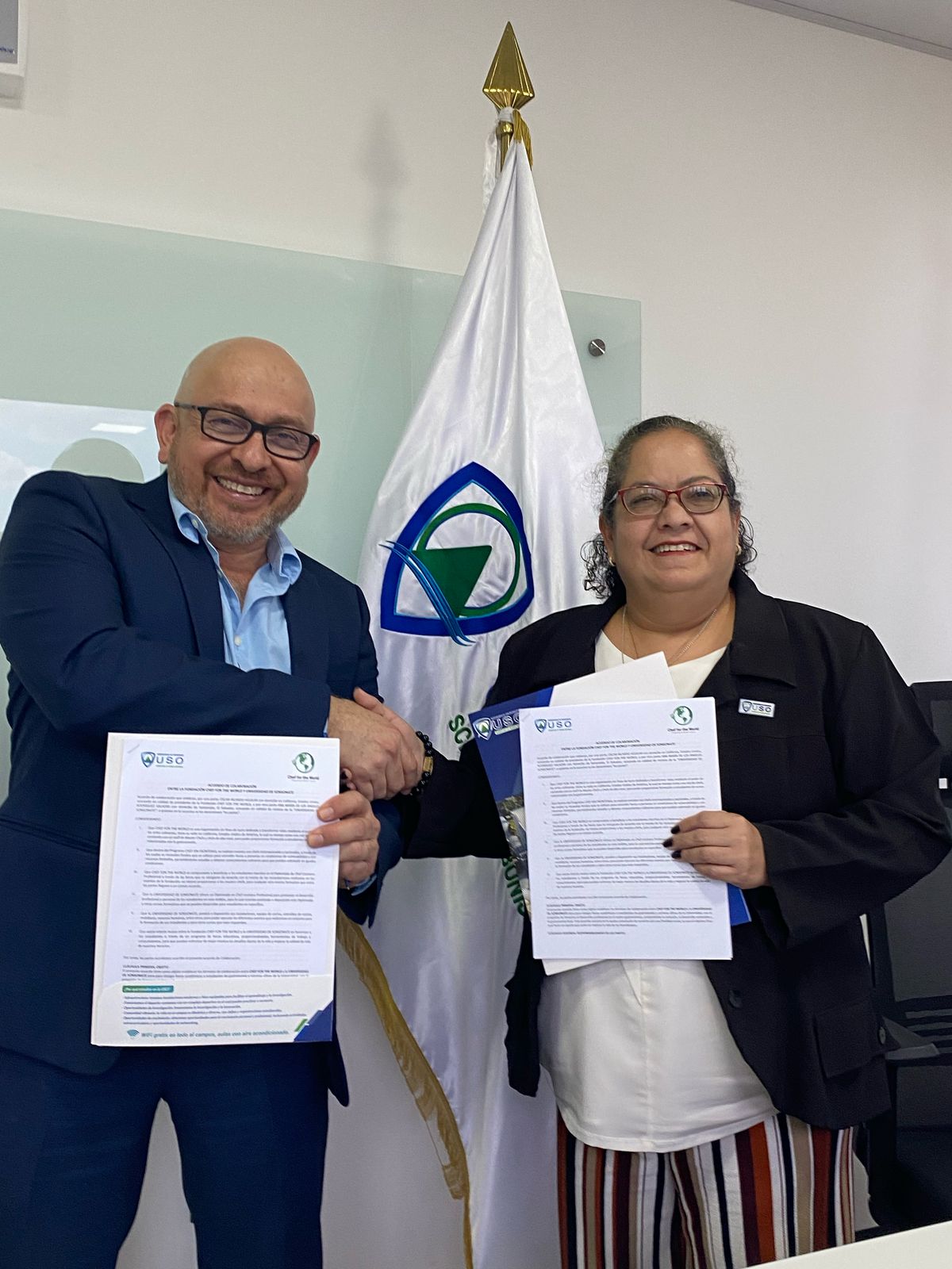 Imagen 3 de la noticia: CONVENIO CON LA UNIVERSIDAD DE SONSONATE