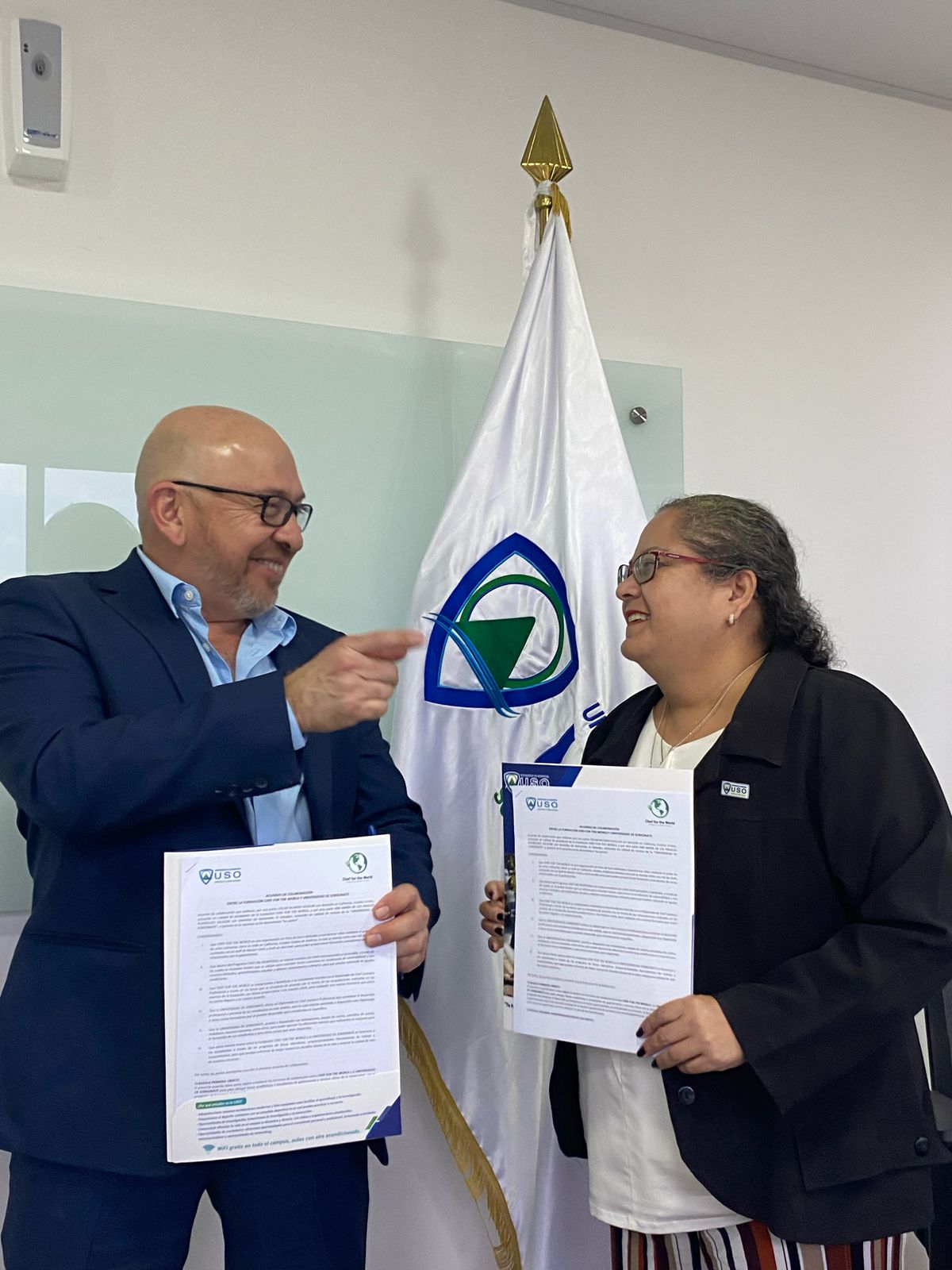 Imagen 4 de la noticia: CONVENIO CON LA UNIVERSIDAD DE SONSONATE